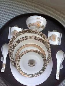 Учебные посуды наборы европейской пластины Spoon Set Bone China TableWare10 Наборы предметов роскоши для домашнего хозяйства