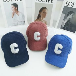 Mode corduroy baseball cap damer brev c snapback hatt kvinnor shopping klä upp justerbara avslappnade mössor hiphop hattar nya