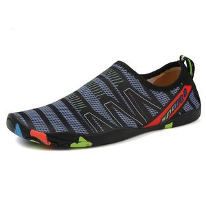 Buty w wodzie męskie boso płaskie buty plażowe spacery na plaży Szybkie suszenie zużycie unisex Summer Barefoot Aqua Buty Rozmiar 35-46 240410