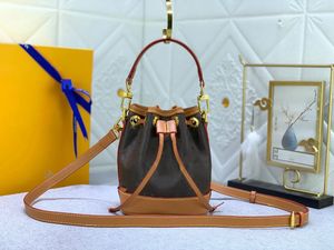 Handtasche Luxus Designer -Tasche Mini Bucket Bag Leder Mode Designer Frauen Umhängetasche Metallkette Handtasche Crossbody Kettenbeutel