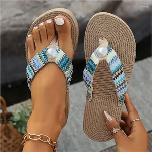 Slippare Womens Trend Anti Slip Wear-resistent Bekväm mjuk botten Etnisk stil Flat Heel Flip Flops 2024 Summer Hawaiian