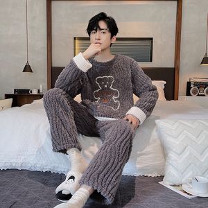 2 stycken Sleep Set Coral Fleece Nightwear Men Sleepwear Flanell Winter Thick Pyjamas med byxor varma hemkläder lounge