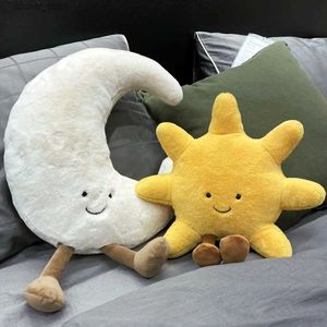 Stuffed Plush Animals Adorable Smile Face White Moon Yellow Sun Plushie Stuffed Cute Cartoon Weather Plush Toy for Kid Bedroom Decor Sofa Throw Pillow L411