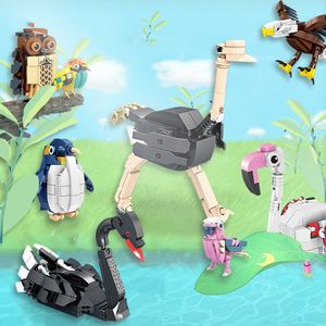 8 pezzi/set di uccelli creativi Building a vapore Animali Building Cognitive Eagle Flamingo Owl Penguins Bricks Educational Toys for Children