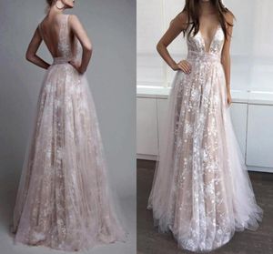 2019 Modern V Neck Sexy Prom Dresses Champagne Spets Tulle Backless Long Evening Party Gowns A Line Formal Dress2362987