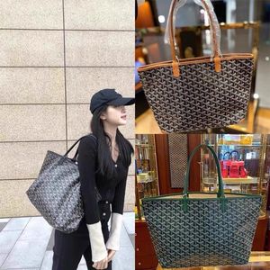 Vacker 10A Mirror Quality Designer Axelväskor Tygväska Fashion Bag Luxury Handväskor Superkapacitet Färgglada Shopping Lyxiga strandväskor Plånbok Dhgate Totes