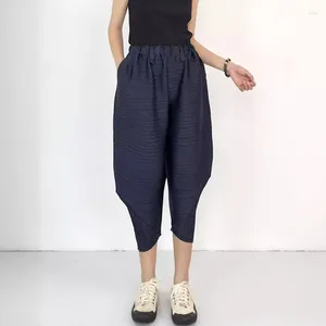 Pantaloni da donna Miyake 2024 Primavera Pieglia di Harlan Designer's Capris