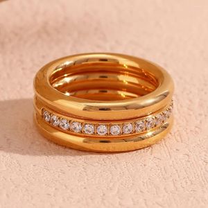 Anéis de casamento anel de zircão de três peças Party hipoalergênico 18K Jóias de ouro 316L Decoração feminina de aço inoxidável