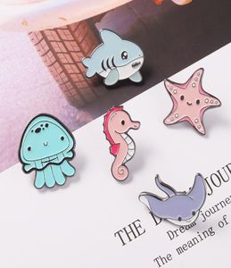 Söt Ocean Fish Starfish Brosches Pin For Women Fashion Dress Coat Shirt Demin Metal Funny Brosch Pins Badges Promotion Gift Jewel6262462