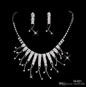 2019 15021 Holy Rhinestone Crystal Flower Earring Necklace 세트 신부 파티 랍스터 걸쇠 Prom eveni6364509 용 저렴한 보석 세트