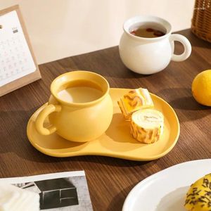 Mugs Matte Ceramic Honey Pot Cup Korean Creative Coffee Mug Saucer Personality Breakfast Milk Cups Bread Cake Dim Sum Plate 300ml