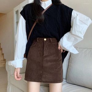 Kjolar koreanska modebrun mini kjolar kvinnor vintage avslappnad söt hög midja smal en linje corduroy kort kjol för flickor preppy falda