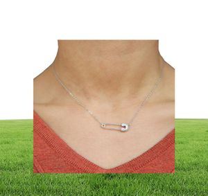 Europeiska kvinnliga smycken Simple Safety Pin Necklace Paled Cz Shiny Silver 925 Enkel senaste Design Silver Jewelry3963449