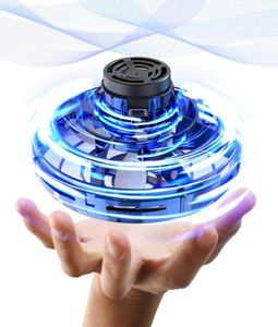 360 Roterande Mini UFO Trickedout Flying Spinner Boomerang Relaxande leksaker Drones Flynova med USB -laddning och LED -lampor5170663