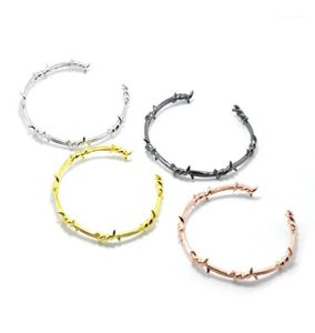 Bangle Women Thorns Wire Men Mangueado Aberto Pulsera Titânio Pulseas de aço Mujer Jóias de pulseira geométrica