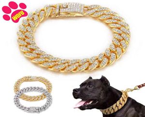 WoFuwofu Diamond Gold Dog FlarsinSain Stael Pet Collar Smenh Metal łańcuch luksusowy kryształowy duży kołnierz pies skóra pitbull H1123390625