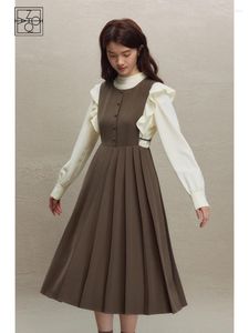 Casual Dresses ZIQIAO Office Lady Round Neck Sleeveless Women Dress Temperament Brown Twill Pleated Design Female Winter Long