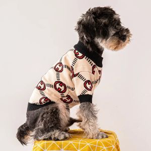 Lüks Tasarımcı Pet Köpek Giyim Deseni Pet Sweater Tasarımcı Köpek/Kedi Giyim Chihuahua Köpek Pomeranian Küçük ve Orta Boyutlu Köpek Giysileri Fransız Buldog