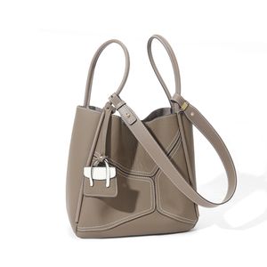 advanced sense exquisite women's bucket bag summer shoulder bags 2024 leather carrying basket Totes Handbag