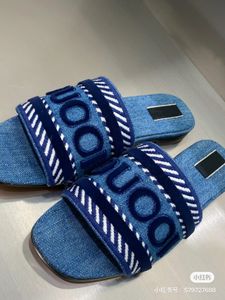 Designerinnen Frauen rutschen Sandalen Denim Sommer Mode komfortable gestickte Blue Beach Pantoffers Größe35-40