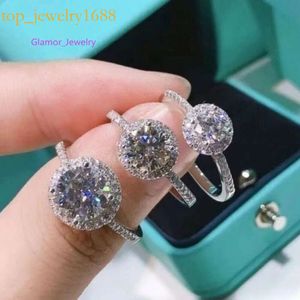 Designer smycken Moissanite Diamond Women Sterling Sier 1 karat par ringar förslag bröllopsförlovningsring A2