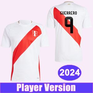 2024 Peru Milli Takım Erkek Oyuncu Futbol Formaları Guerrero Araujo Lopez Santamaria Cartagena Ev Beyaz Futbol Gömlekleri Kısa Kol Üniformaları