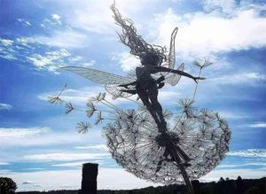 庭の装飾的なステークの妖精とタンポポは一緒に踊り、金属ヤードアート装飾芝生の風景彫刻の装飾2109116948104