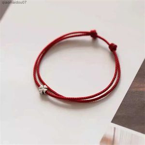 Bangle Mini Fashion Vierblattklee Rotes Fadenschnur Armband Lucky Red handgefertigtes Seilarmband für Frauen Männer Juwelyl2404