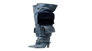 ファッションニーハイジーンズブーツ先の尖ったつま先デニム靴女性用ポケットスリップモダンな滑走路バンケットロングフットウェアボタ1430627