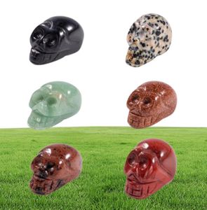 Party Decoration 1 Inch Crystal Quarze Skull Sculpture Hand snidad ädelstenstaty Figur Collectible Healing Reiki Halloween XS8701621