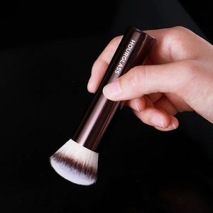 1Pcs Makeup Brushes Blush Professional Powder Brush Foundation Eyeshadow Eyebrow Eyeliner Highlighter Bronzer Brush Beauty Tools