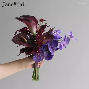 Kwiaty ślubne Janevini Vintage Dark Purple Bridal Bukiet dla symulowanej sztucznej panny młodej trzymającej bukiety Calla Lily