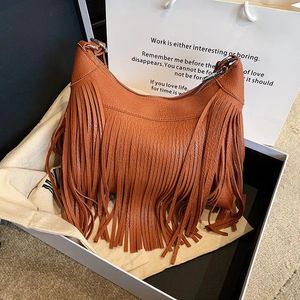 Taillenbeutel Explosive Super-Persönlichkeitstasche Frauen 2024 Vintage Vielseitige Tassel Mode Nische One-Shoulder Cross-Body