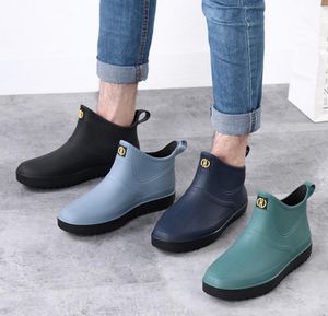 Botas de chuva de botas curtas cozinha sapatos de borracha não -lip com solas de trabalho de trabalho usely moda unissex à prova d'água shoe6485515