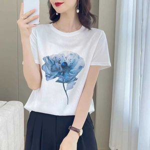 2024 Summer Satin Printed New Casual T-shirt Versatile for Reducing Age and slimming Round Neck Panel Quick Drying Short Instagram