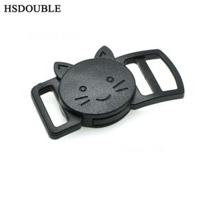 50PCSLOT 38QUOT10MMプラスチック製の湾曲したCathead Safty Breakaway Black Cat Collar Paracord Webbing Apparel Accessories5781611