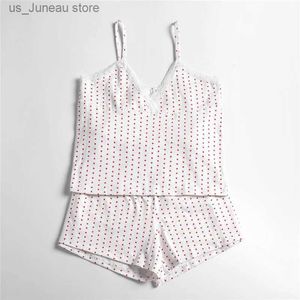 Women's Two Piece Pants Xingqing y2k Set 2000s Clothes Summer Women Heart Print Spaghetti Strap Slveless Crop Top and Shorts Fairycore Grunge Clothing 1 T240415