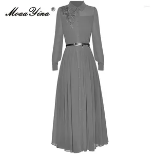 Vestidos casuais moaayina designer de moda de primavera cinza vestido plissado vintage lanterna feminina bordado de bordado alta cintura alta longa longa