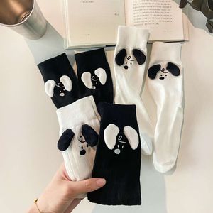 Çorap Çorap Sonbahar Kış Kış Avrupa Sevimli Komik Köpek İşlemeli Orta Tüp 3D Karikatür Köpek Büyük Kulaklar Çift