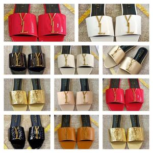 YYS Designer Shoes Woman Sandal Platform في الهواء الطلق أزياء الأوتاد الأحذية للنساء غير القابل للانزلاق للسيدات النعمة