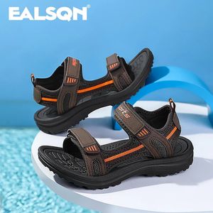 Sommer Beach Wasser Kinder Sandalen Modeschuhe Leichte nicht rutschfeste weiche Bodenschattierung Leder Jungen bequem 240411