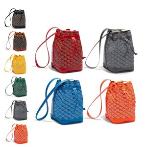 Petit flot l Designer de moda bolsa de couro bolsas de ombro de alta capacidade Bolsas de ombro frias Mens embreagem Bolsa de cordão