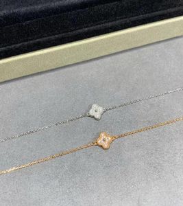 Luxury VA brand Designer pendant Necklaces 18K Gold cross chain mini clover 4 Leaf Flower choker shining diamond crystal necklace 5426486