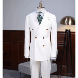 Высококачественные льняные мужчины подходят к шикарному отвороту двойной грудь мужского костюма Slim Fit Smart Casual Groom Wedding Tuxedo Blazer Pants 240412