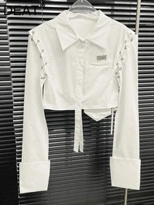 Kadın Bluzları Moda Modaya Metal Dekorasyon Uzun Kollu Gömlek 2024 Bahar Dönüşü Yatak Düğmeleri Bluz Kadın 33A1134