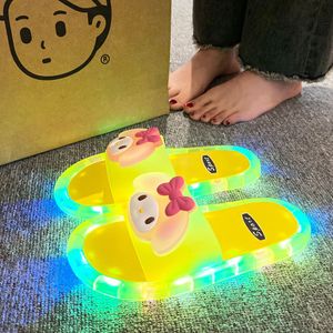 2024 new summer men women kids sneakers sandals slides slippers designer loafers shoes light up fashion cartoon pattern indoor outdoor casual sandles