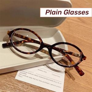 Solglasögon 2024 Vintage Oval Small Frame Glasses Women Fashion for Female Anti Blue Light Retro Round Eyewear