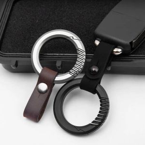 Keychains Large Titanium Alloy Car Keychain Leather Keyring For Men Black Silver Outdoor Tool EDC
