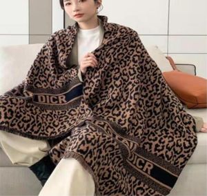 Winter Leopard Scarf Woman luftkonditioneringsrum fördubblar sjal kashmirvärme halsdukar 18070cm1429890