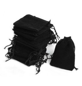 100Pcs 5x7cm Velvet Drawstring Pouch Bag Jewelry Christmas Wedding Gift s Pouches Packaging sachet bonbon zakjes 2110132894783